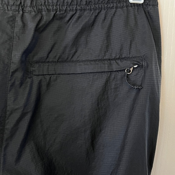 Patagonia Lightweight Black Nylon Layering Pants Ankle Snap Women’s Small S - Picture 6 of 11